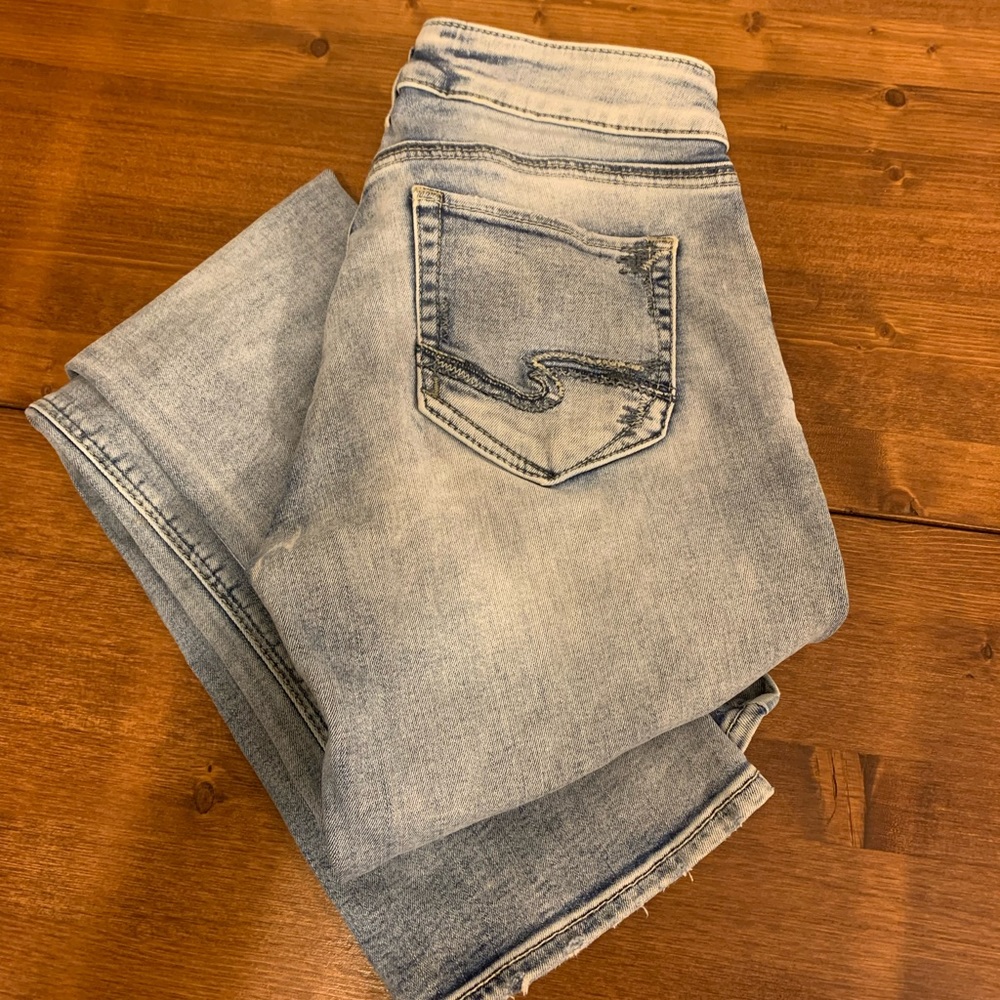 Silver Suki Jeans, women’s 26x33